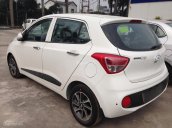 Bán Hyundai Grand i10 1.2 MT Hatchback, màu trắng 2018 giá tốt, giao xe ngay. Lh 091.323.0444