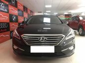 Cần bán gấp Hyundai Sonata năm sản xuất 2014, màu đen, nhập khẩu 