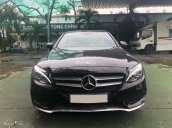 Bán xe Mercedes C300 đen 2018 chính hãng. Trả trước 600 triệu rinh xe về ngay