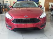 Ford Focus Trend mới 100%, 1.5L Ecoboost giá rẻ tặng thêm phụ kiện, hỗ trợ trả góp 80% - LH: 033.613.5555