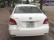 Bán xe Toyota Vios đời 2010, màu trắng 