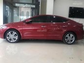 Cần bán gấp Hyundai Elantra sản xuất năm 2018, màu đỏ như mới