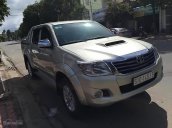 Bán Toyota Hilux 3.0G 4x4 MT đời 2012, màu bạc, xe nhập  