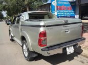 Bán Toyota Hilux 3.0G 4x4 MT đời 2012, màu bạc, xe nhập  