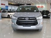 Bán ô tô Toyota Innova 2.0E 2017, màu xám (ghi)