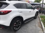 Cần bán Mazda CX 5 2.5 đời 2017, màu trắng, giá tốt