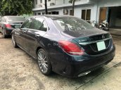 Bán xe Mercedes C300 đen 2018 chính hãng. Trả trước 600 triệu nhận xe ngay và luôn