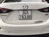 Bán xe Mazda 3 1.5 AT năm 2015, màu trắng như mới