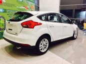 Bán Ford Focus Trend 1.5L Ecoboots đời 2018, màu trắng giá cạnh tranh