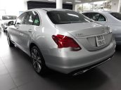 Bán Mercedes sản xuất năm 2017, màu xám