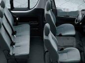 Bán ô tô Toyota Hiace năm sản xuất 2018, màu bạc, giá tốt