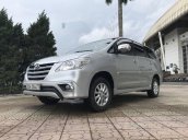 Xe Toyota Innova sản xuất năm 2014, màu bạc, xe gia đình, giá 520tr