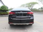 Cần bán xe Kia Cerato năm sản xuất 2018, màu đen, giá chỉ 530 triệu