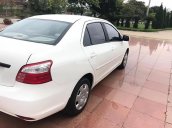 Cần bán xe Toyota Vios 1.5 MT sản xuất năm 2012, màu trắng giá cạnh tranh