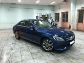 Bán xe Mercedes C200 xanh 2018 chính hãng, trả trước 450 triệu nhận xe ngay