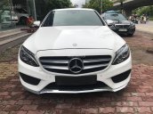 Bán xe Mercedes C300 AMG 2016, màu trắng