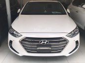 Cần bán Hyundai Elantra 2.0 năm sản xuất 2016, màu trắng, odo 1 vạn