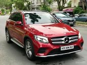 Cần bán gấp Mercedes GLK300 AMG sản xuất 2016, màu đỏ, mua mới tại hãng 1 đời chủ