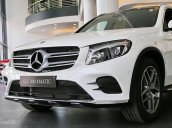 Bán Mercedes GLC 300 AMG sản xuất năm 2018, màu trắng