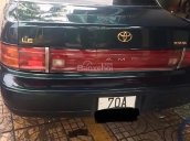 Bán Camry đời 1992, giấy tờ đầy đủ, bao ký rút hồ sơ, số sàn, xe đẹp, côn số nhẹ, máy lạnh run