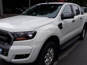 Cần bán lại xe Ford Ranger 2.2AT năm 2017, màu trắng, nhập khẩu  