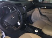 Chính chủ bán Kia Sorento 2.4AT GATH 2017 full option, màu trắng