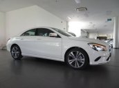 Bán ô tô Mercedes CLA 200 năm sản xuất 2018, màu trắng, nhập khẩu nguyên chiếc