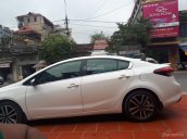 Bán xe Kia Cerato 2.0 năm sản xuất 2016, màu trắng xe gia đình