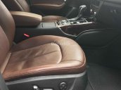 Bán Audi A6 năm sản xuất 2016, màu đen, một chủ sử dụng từ mới