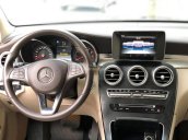 Bán Mercedes GLC300 2017 đi 12.000km, màu đen/kem