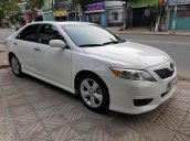 Cần bán Camry 2.5 nhập US bản SE màu trắng