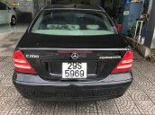 Cần bán Mercedes C200 sản xuất năm 2002, màu đen, xe còn nguyên bản, không đâm đụng hay ngập nước, máy nổ êm ru