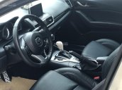 Bán Mazda 3 năm 2016 màu vàng cát, giá 605 triệu