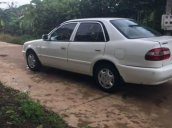 Bán lại xe Toyota Corolla altis năm 2000, màu trắng