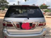 Bán xe Toyota Fortuner năm 2009, màu bạc, giá 599tr