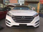 Bán xe Hyundai Tucson 2.0AT sản xuất 2018, màu trắng  