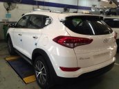 Bán xe Hyundai Tucson 2.0AT sản xuất 2018, màu trắng  