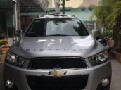 Cần bán xe Chevrolet Captiva sản xuất năm 2012, màu bạc như mới