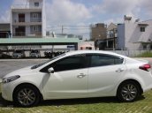 Bán xe Kia Cerato 1.6 MT sản xuất năm 2016, màu trắng