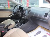 Bán xe Kia Cerato 1.6 MT sản xuất năm 2016, màu trắng