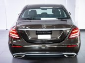 Cần bán xe Mercedes E200 năm sản xuất 2017, màu nâu, mới 99%, 18 km