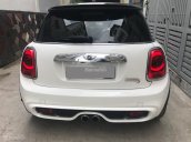 Mình cần bán Mini Cooper 2015 nhập Anh, màu trắng xe mới tinh