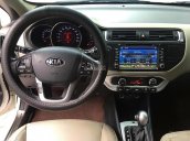 Cần bán gấp Kia Rio 1.4 AT đời 2015, màu trắng, xe nhập, giá 525tr