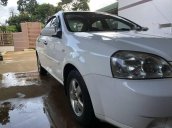 Cần bán Chevrolet Lacetti đời 2014, màu trắng, 285tr