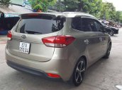 Bán Kia Rondo năm 2016, màu vàng, xe nhập  