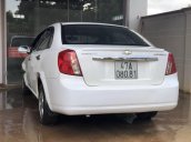 Cần bán Chevrolet Lacetti đời 2014, màu trắng, 285tr