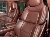 Cần bán xe Lincoln Navigator AT đời 2018, màu trắng, nhập khẩu nguyên chiếc