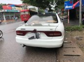 Cần bán gấp Mitsubishi Galant sản xuất 1994, màu trắng, giá tốt