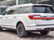 Cần bán xe Lincoln Navigator AT đời 2018, màu trắng, nhập khẩu nguyên chiếc