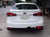 Cần bán gấp Kia Cerato năm 2016, màu trắng số sàn, 495 triệu